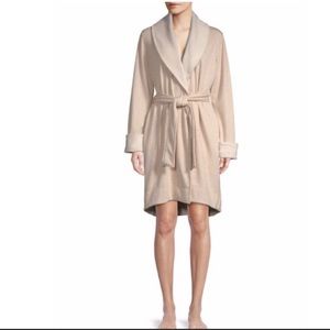 UGG robe